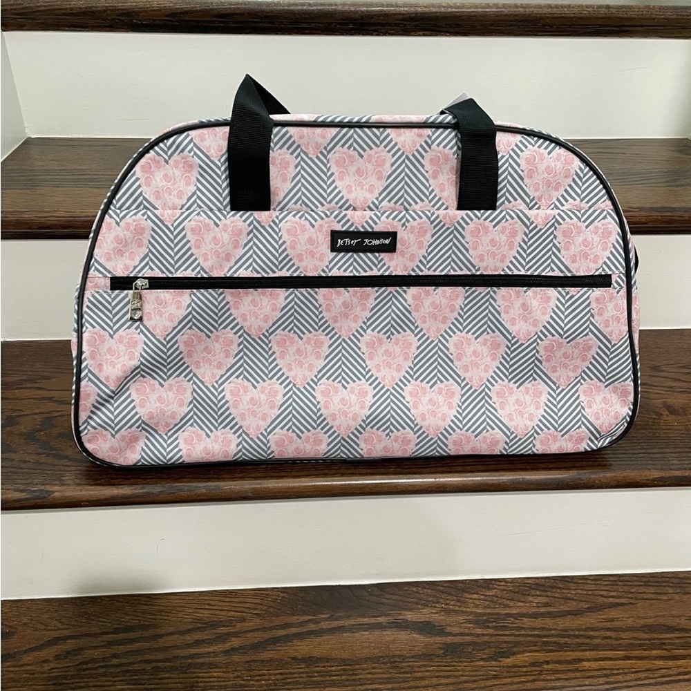 BETSEY JOHNSON "CHEVRON HEARTS/STRIPE” COLLECTION " ROLLING LUGGAGE